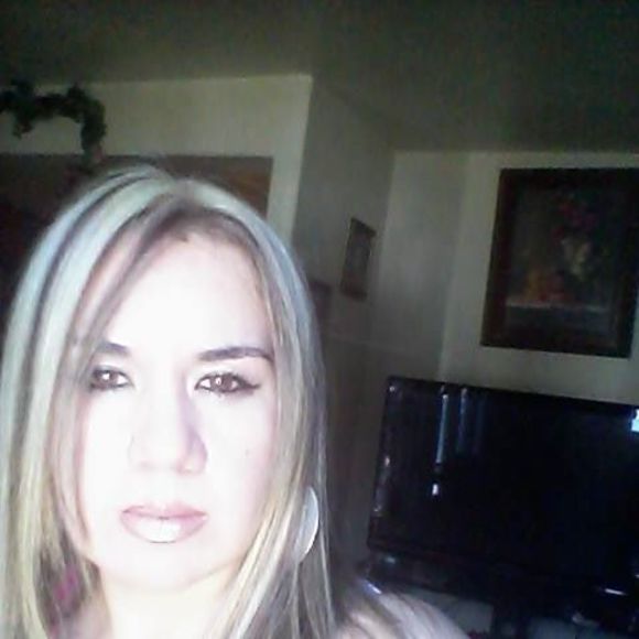 Meet your Posher, Lupita - Picture 1 of 1